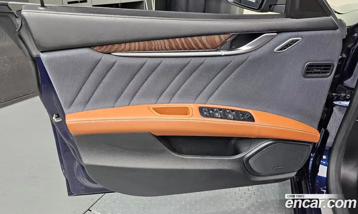 Maserati Ghibli 2021 2.0 гидро, фото 14