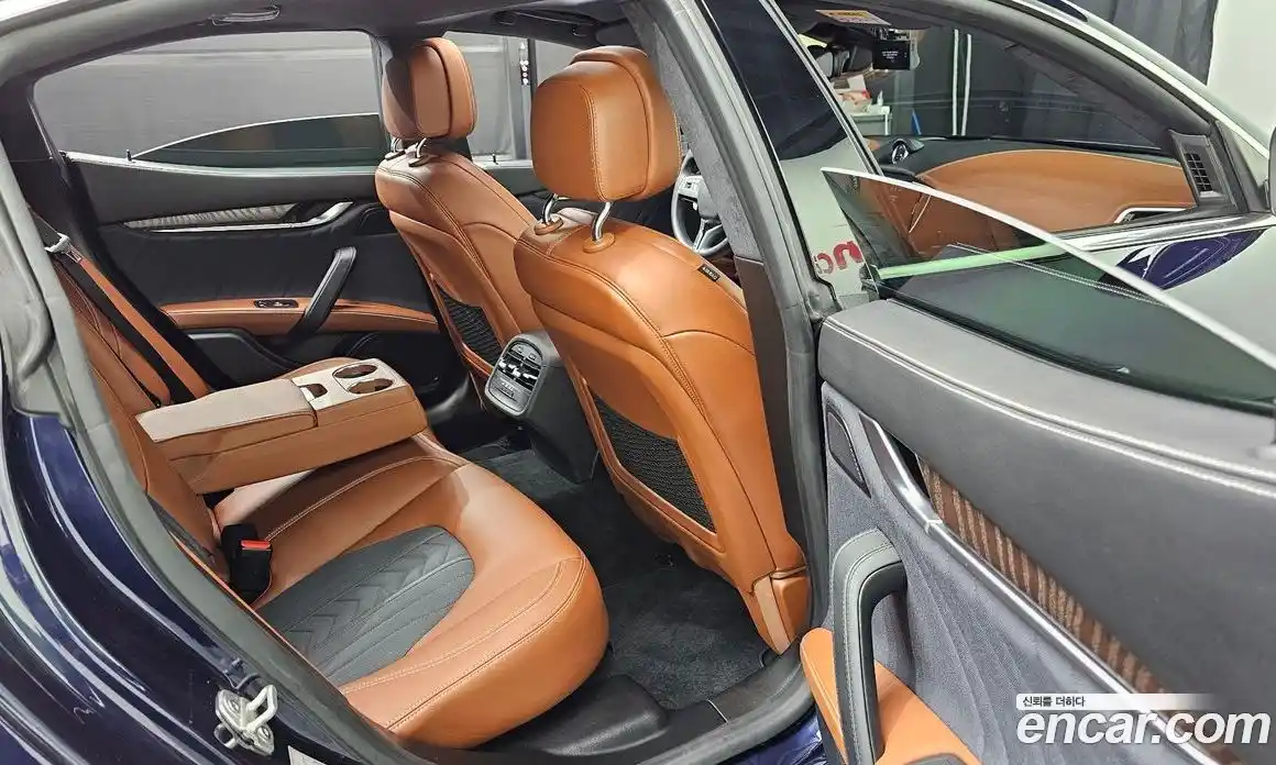 Maserati Ghibli 2021 2.0 гидро, фото 17