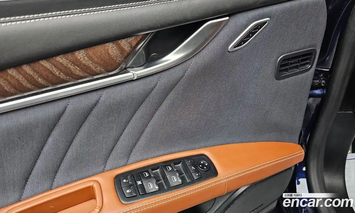 Maserati Ghibli 2021 2.0 гидро, фото 19