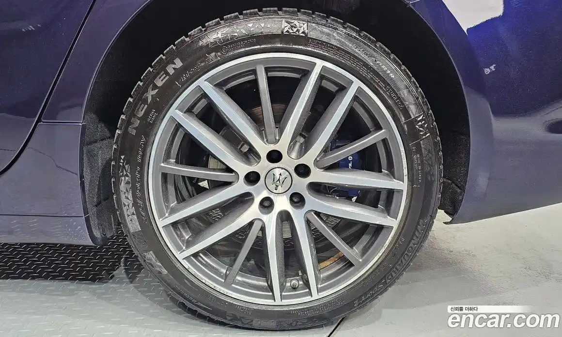 Maserati Ghibli 2021 2.0 гидро, фото 7