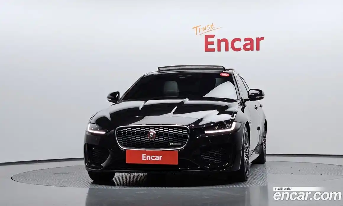 Jaguar XE 2020 2.0 гидро, фото 4