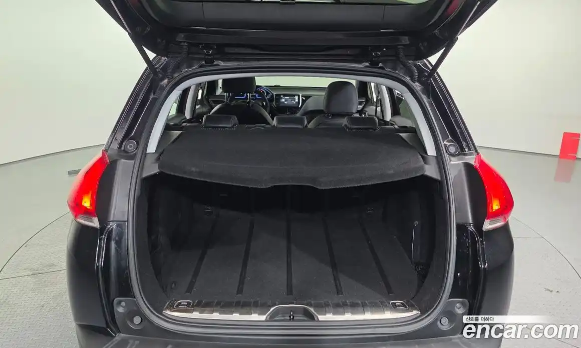Peugeot 2008 2015 1.6 автомат (гидро), фото 20
