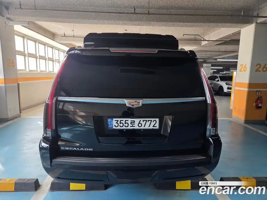 Cadillac Escalade 2020 6.2 гидро, фото 4