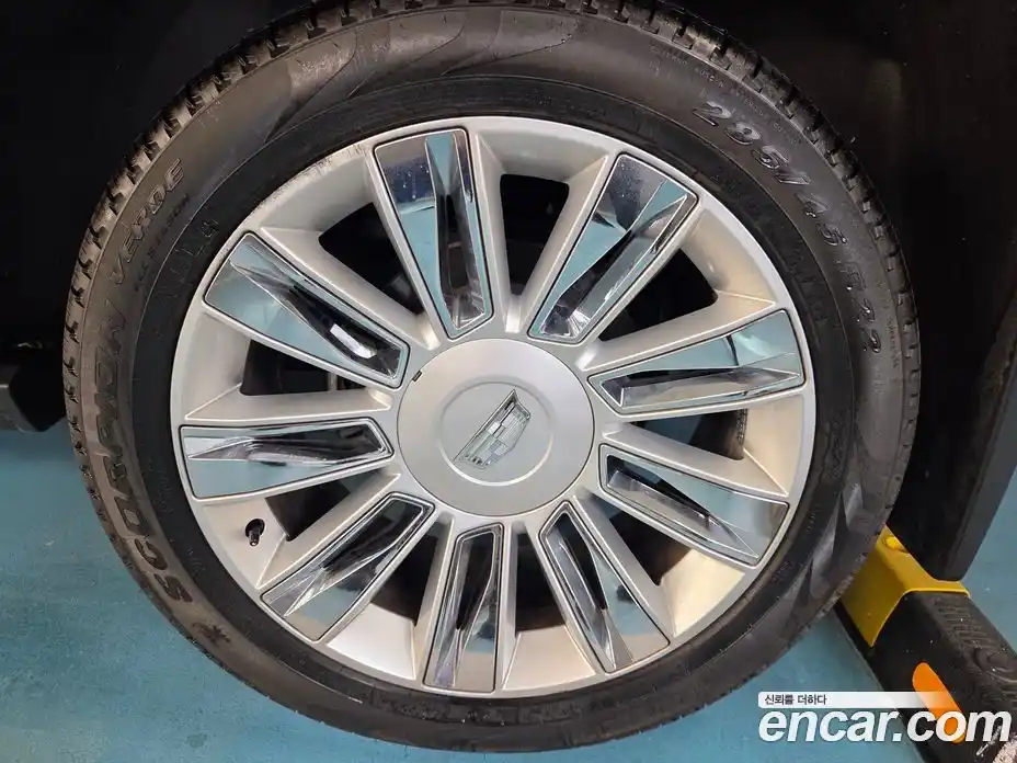 Cadillac Escalade 2020 6.2 гидро, фото 5