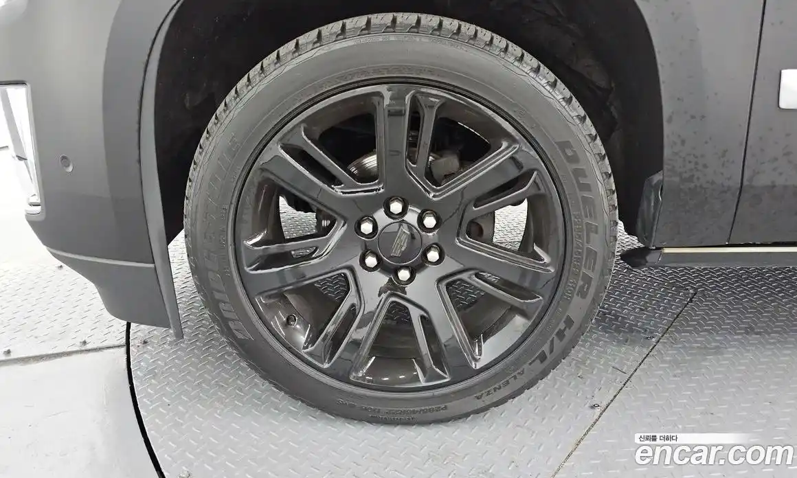 Cadillac Escalade 2020 6.2 гидро, фото 5