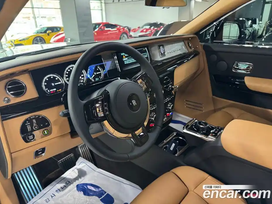 Rolls-Royce Phantom 2021 6.7 гидро, фото 4