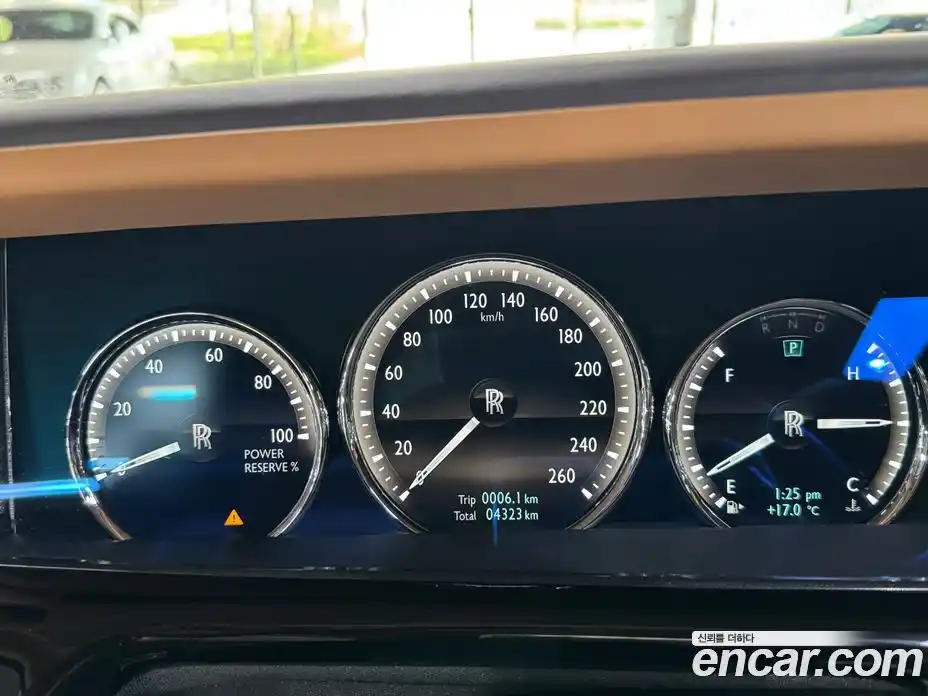 Rolls-Royce Phantom 2021 6.7 гидро, фото 6