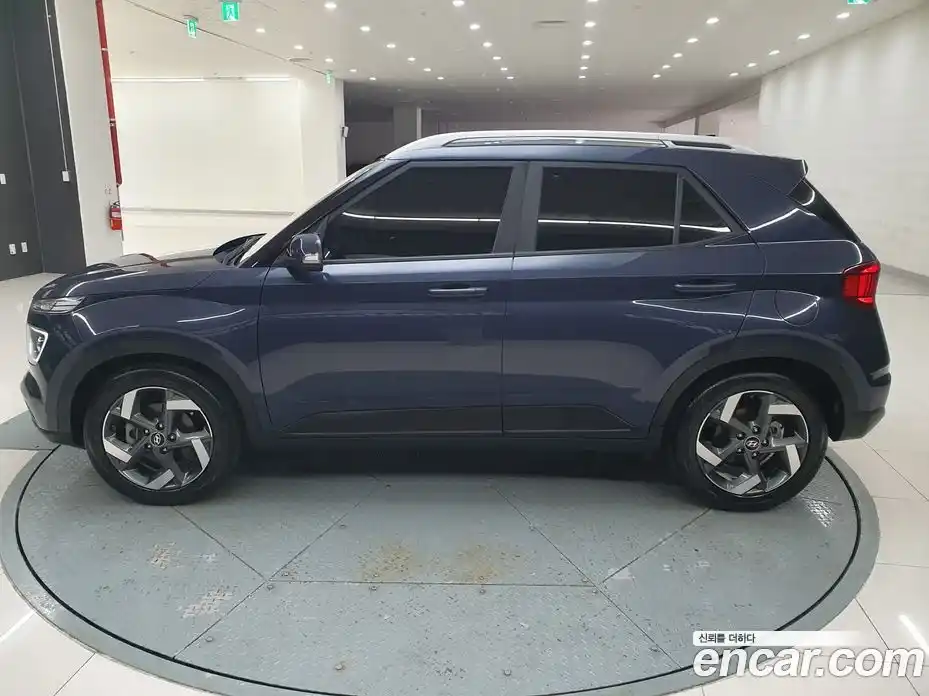 Hyundai Venue 2019 1.6 автомат (гидро), фото 19