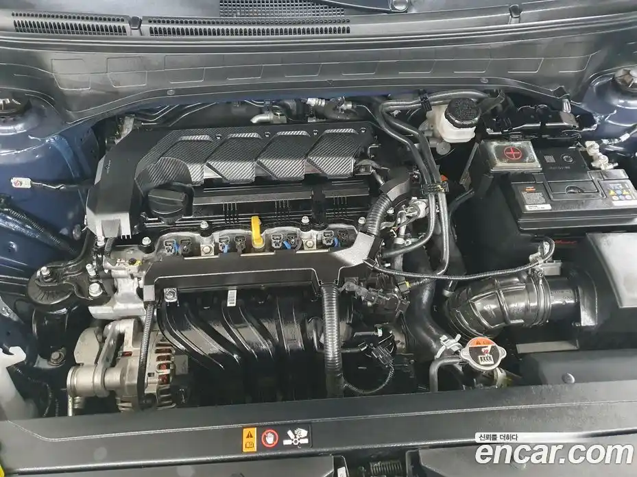 Hyundai Venue 2019 1.6 автомат (гидро), фото 6