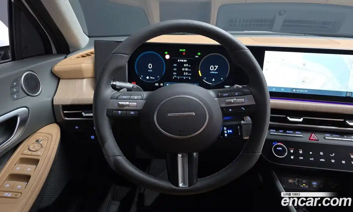 Hyundai Sonata 2025 1.6 автомат (гидро), фото 13