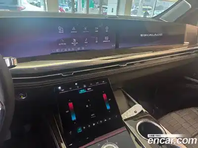 Cadillac Escalade 2025 6.2 гидро, миниатюра 5