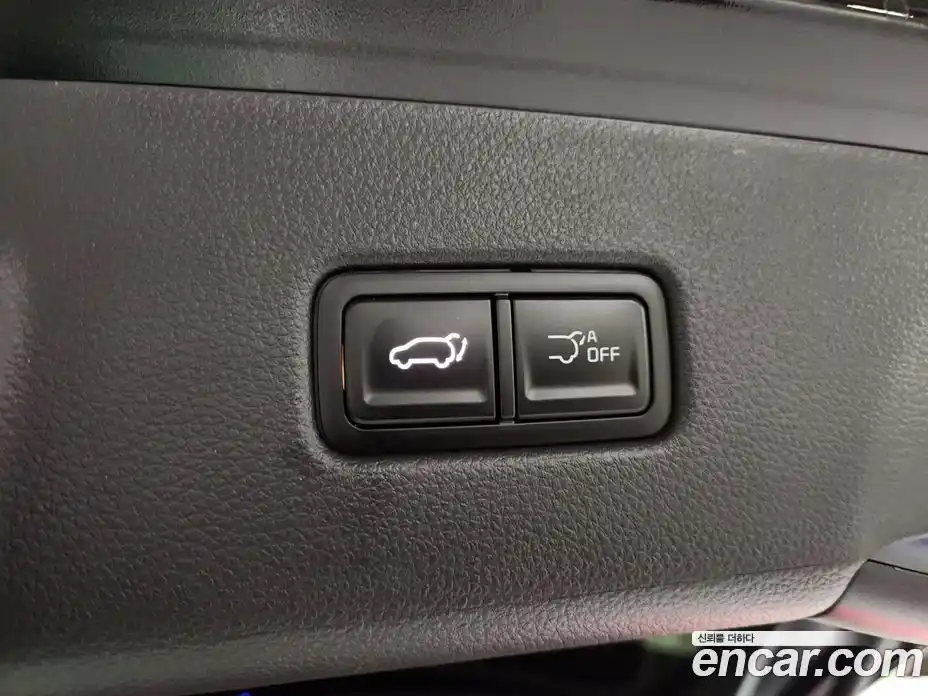 Kia Carnival 2025 1.6 автомат (гидро), фото 19