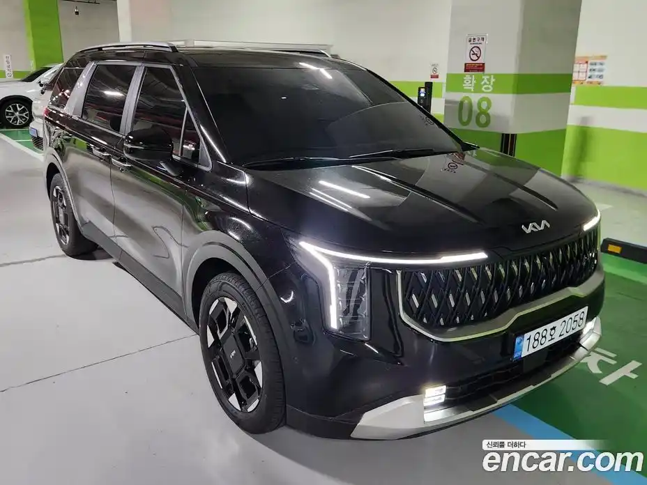 Kia Carnival 2025 1.6 автомат (гидро), фото 3