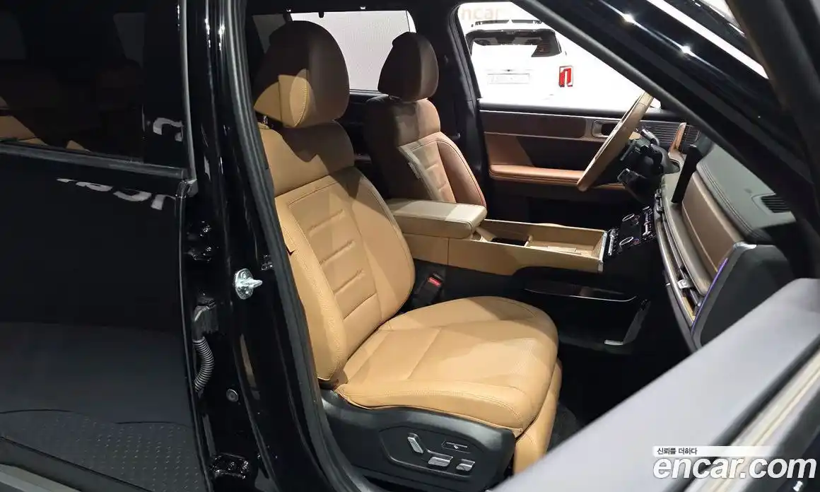 Hyundai Santa Fe 2024 2.5 автомат (гидро), фото 10