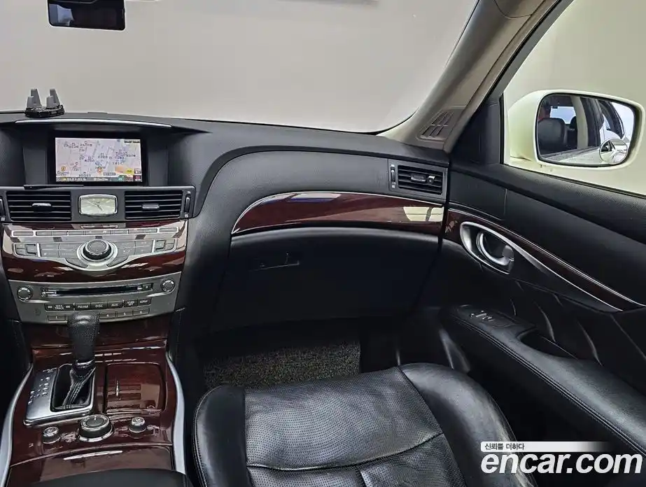 Infiniti M 2010 3.7 гидро, фото 15