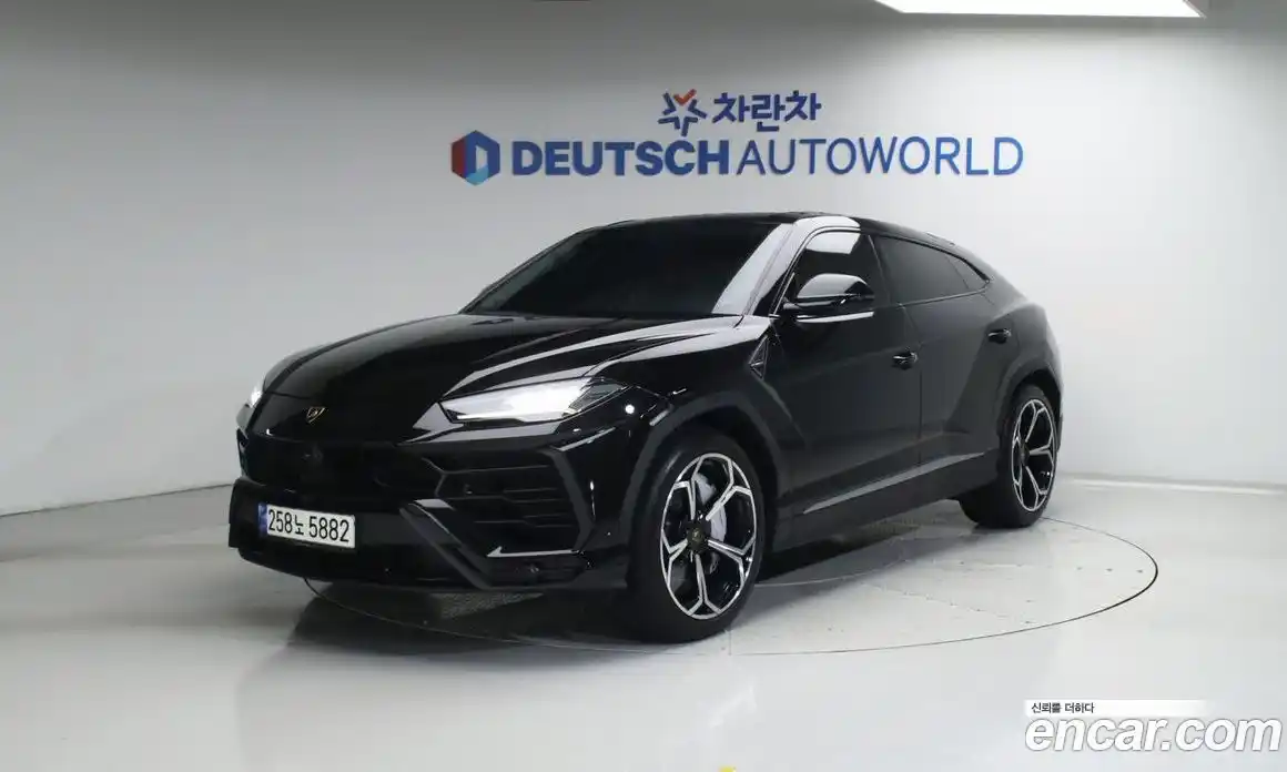 Lamborghini Urus 2021 4.0 гидро, фото 1