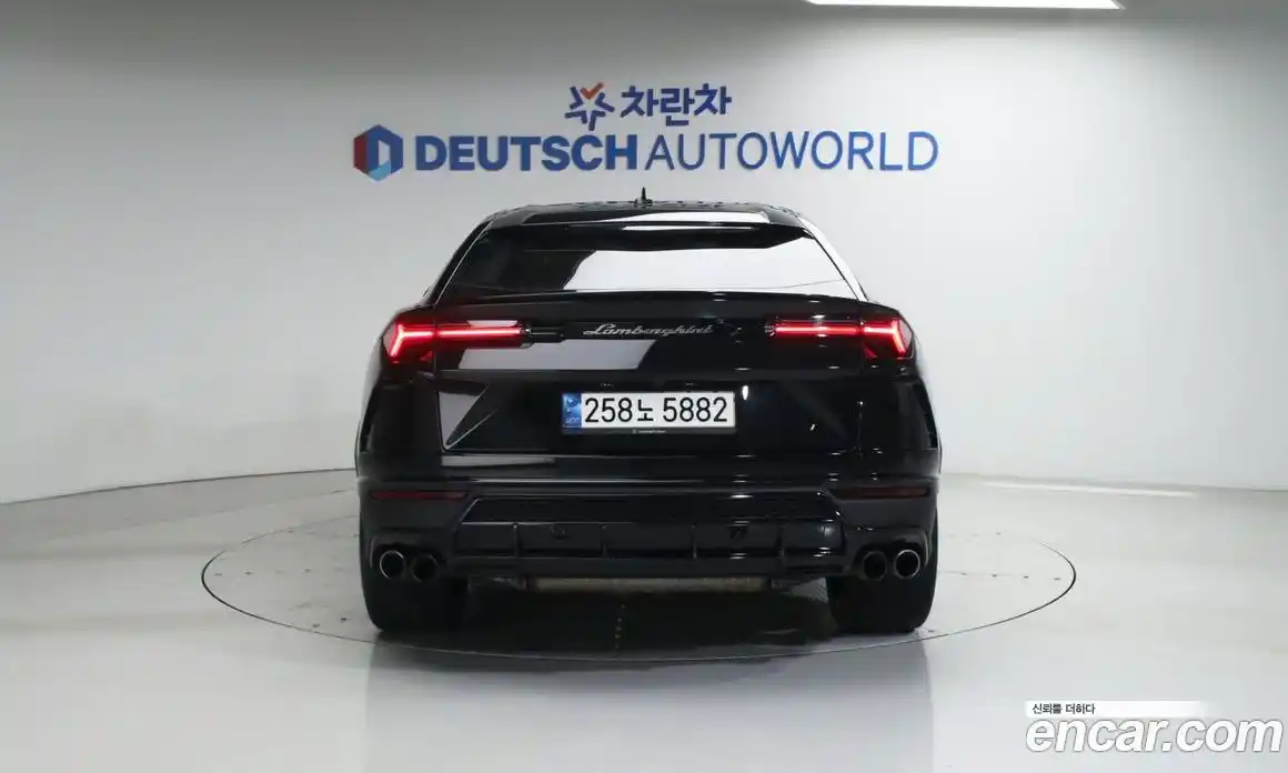 Lamborghini Urus 2021 4.0 гидро, фото 4