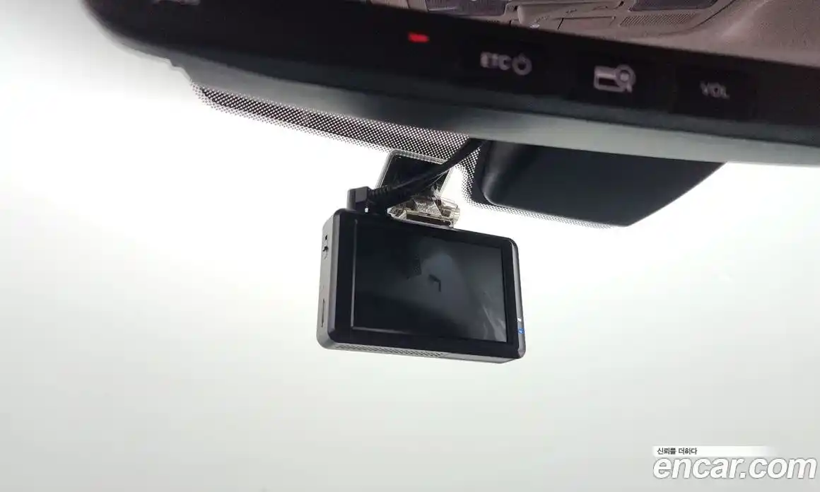 Hyundai Venue 2019 1.6 автомат (гидро), фото 27