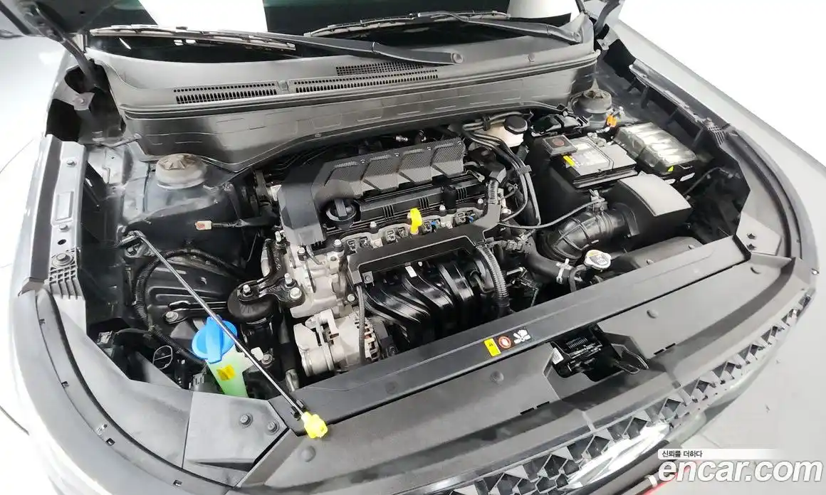 Hyundai Venue 2019 1.6 автомат (гидро), фото 6