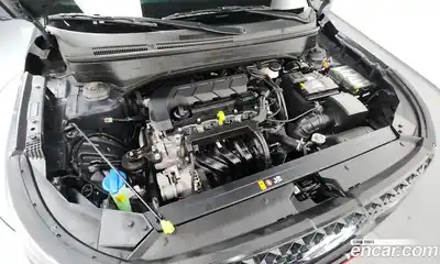 Hyundai Venue 2019 1.6 автомат (гидро), миниатюра 6