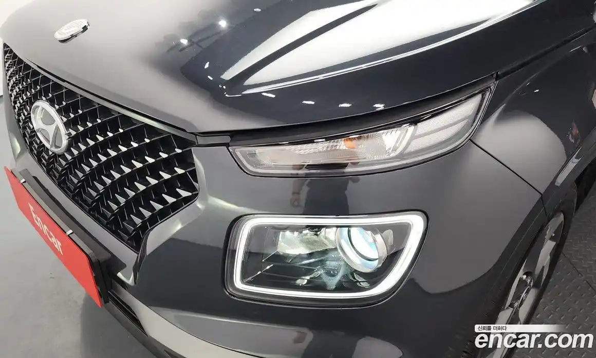 Hyundai Venue 2019 1.6 автомат (гидро), фото 8