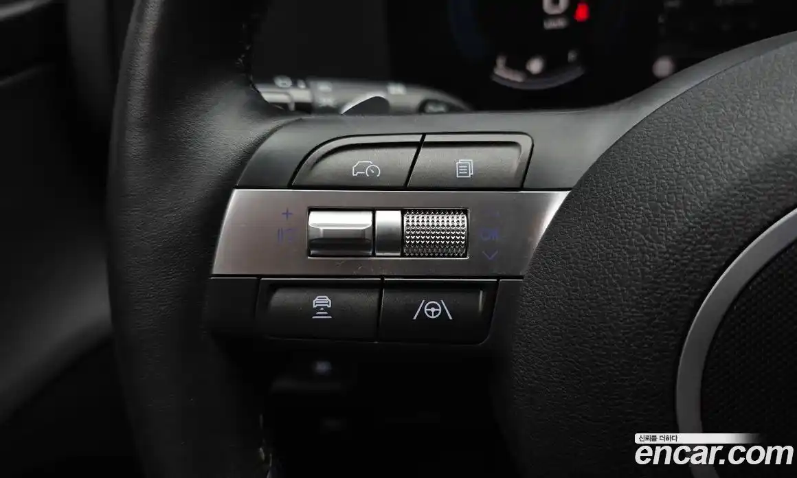 Hyundai Kona 2025 1.6 автомат (гидро), фото 28