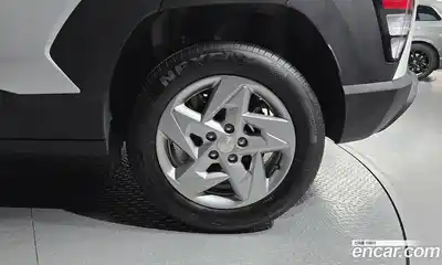 Hyundai Kona 2025 1.6 автомат (гидро), миниатюра 5