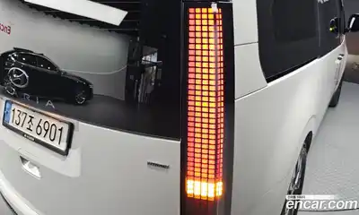 Hyundai Staria 2022 2.2 гидро, миниатюра 9