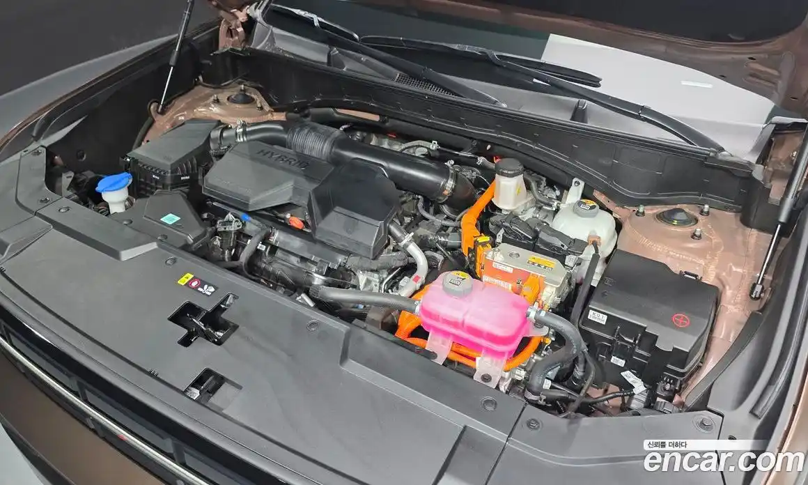 Hyundai Santa Fe 2025 1.6 гидро, фото 6