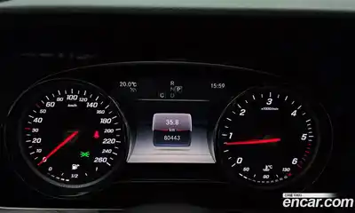 Mercedes-Benz E-Class 2019 1.9 автомат (гидро), миниатюра 11