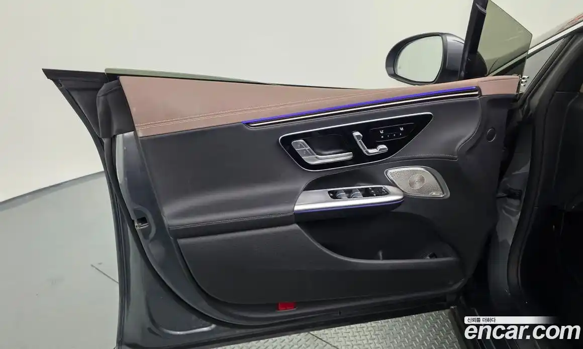 Mercedes-Benz EQE 2022 0.3 гидро, фото 13