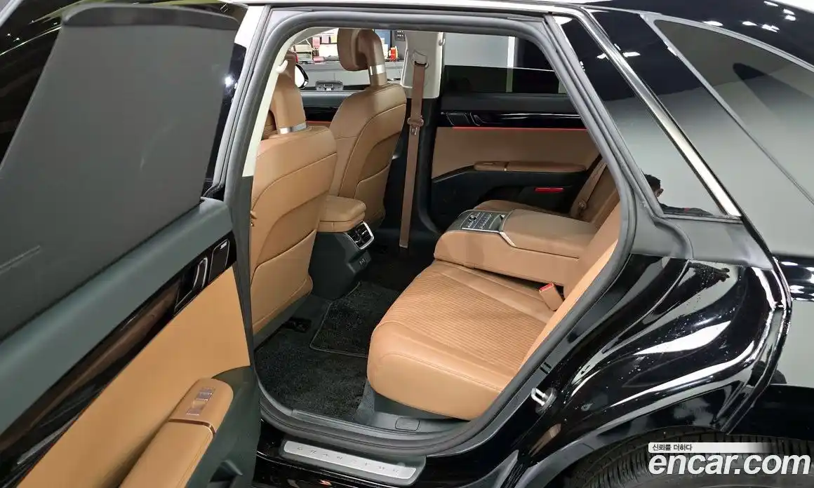 Hyundai Grandeur 2024 2.5 автомат (гидро), фото 11