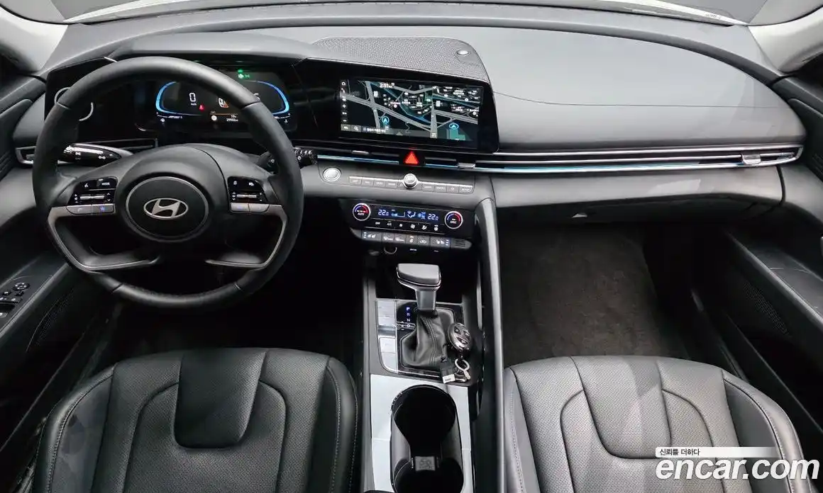 Hyundai Avante 2024 1.6 гидро, фото 10