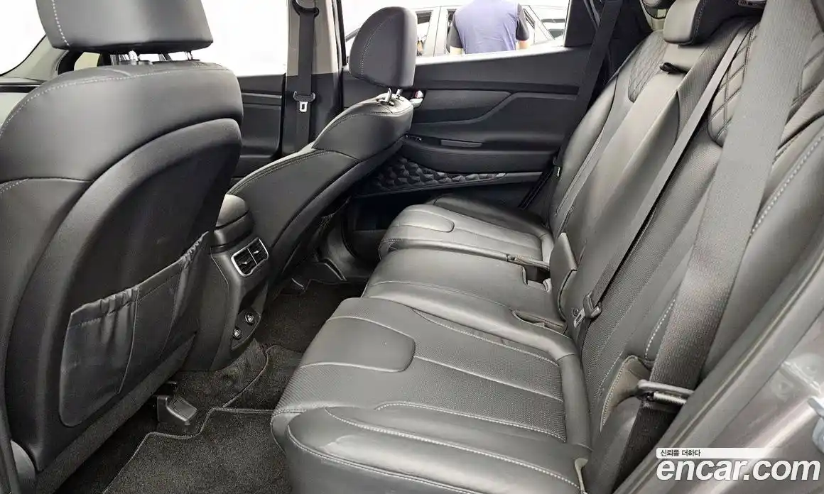 Hyundai Santa Fe 2023 2.5 гидро, фото 18
