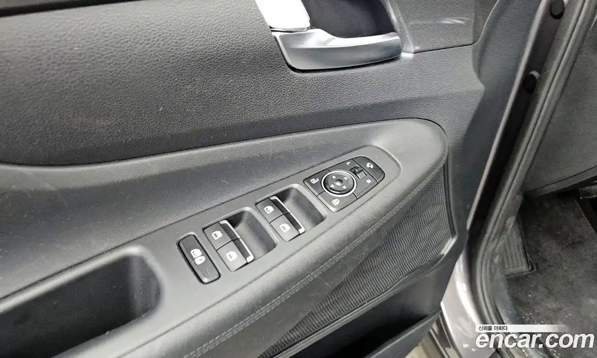 Hyundai Santa Fe 2023 2.5 гидро, фото 30