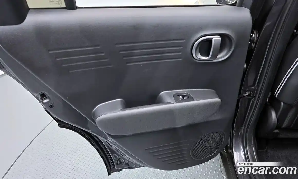 Hyundai Casper 2024 1.0 гидро, фото 15