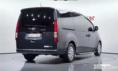 Hyundai Staria, 2024