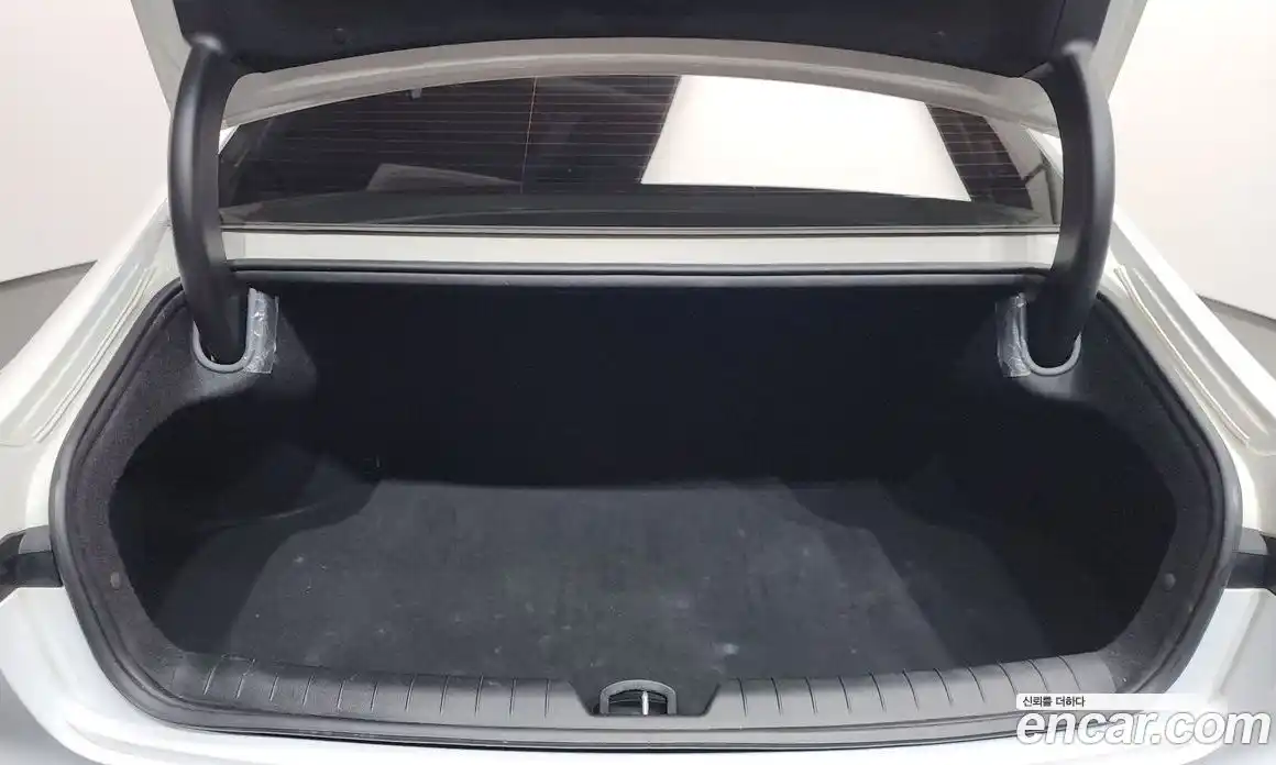 Hyundai Grandeur 2022 2.5 гидро, фото 24