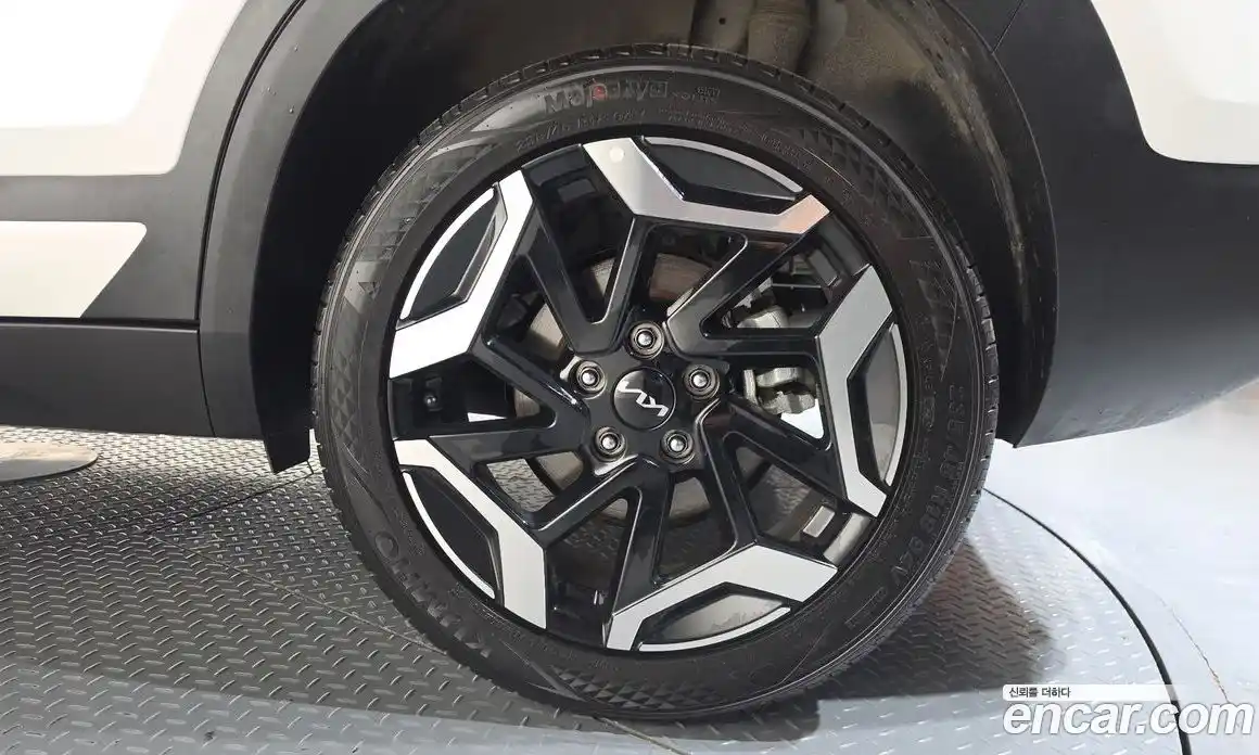 Kia Seltos 2025 1.6 автомат (гидро), фото 6