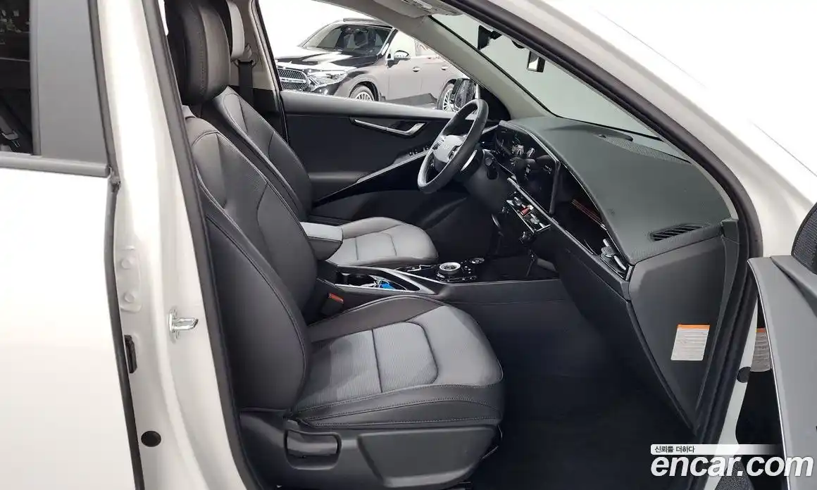 Kia Niro 2026 1.6 автомат (гидро), фото 16