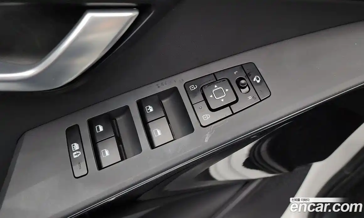 Kia Niro 2026 1.6 автомат (гидро), фото 28