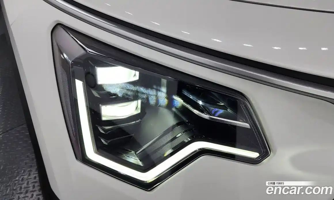 Kia Niro 2026 1.6 автомат (гидро), фото 8