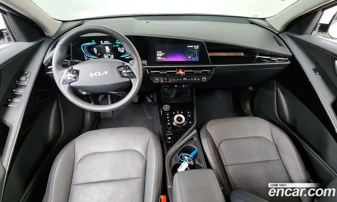 Kia Niro 2026 1.6 автомат (гидро), фото 10