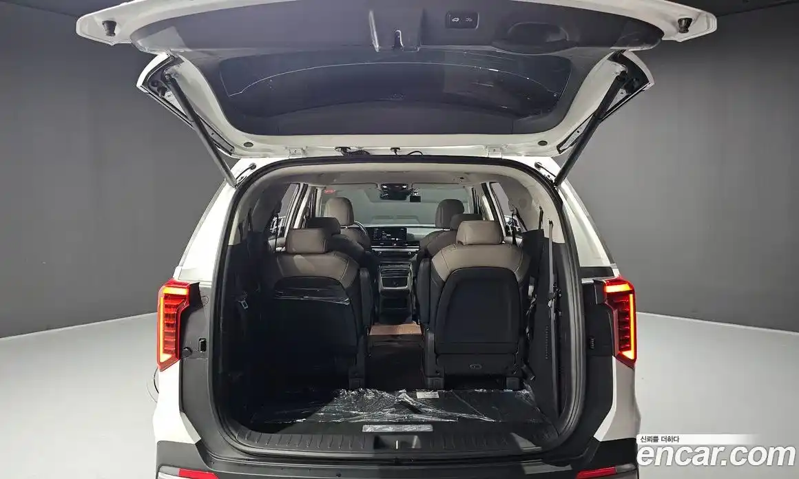 Kia Carnival 2025 3.5 автомат (гидро), фото 26