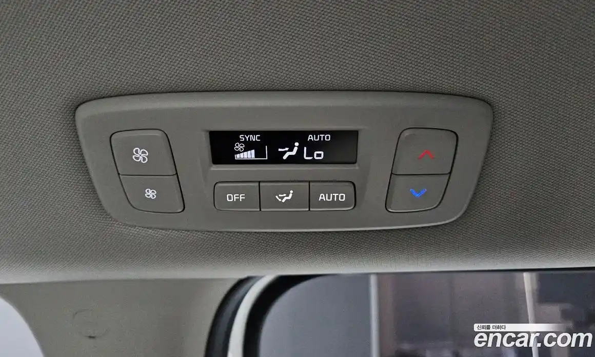 Kia Carnival 2025 3.5 автомат (гидро), фото 32