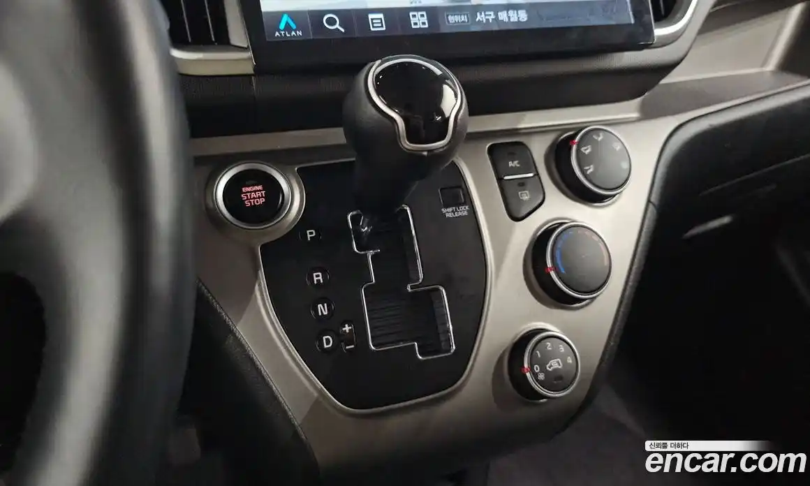 Kia Ray 2022 1.0 автомат (гидро), фото 9