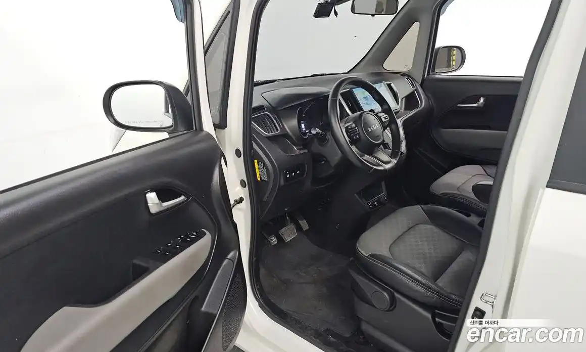 Kia Ray 2022 1.0 автомат (гидро), фото 10
