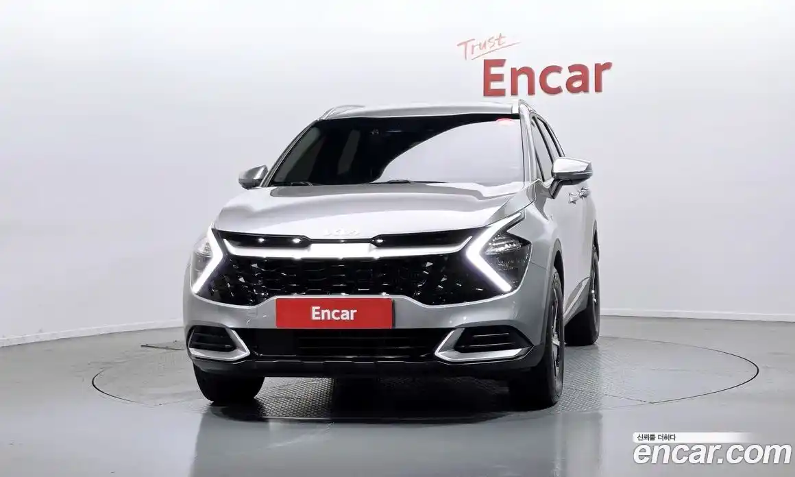 Kia Sportage 2023 1.6 автомат (гидро), фото 3