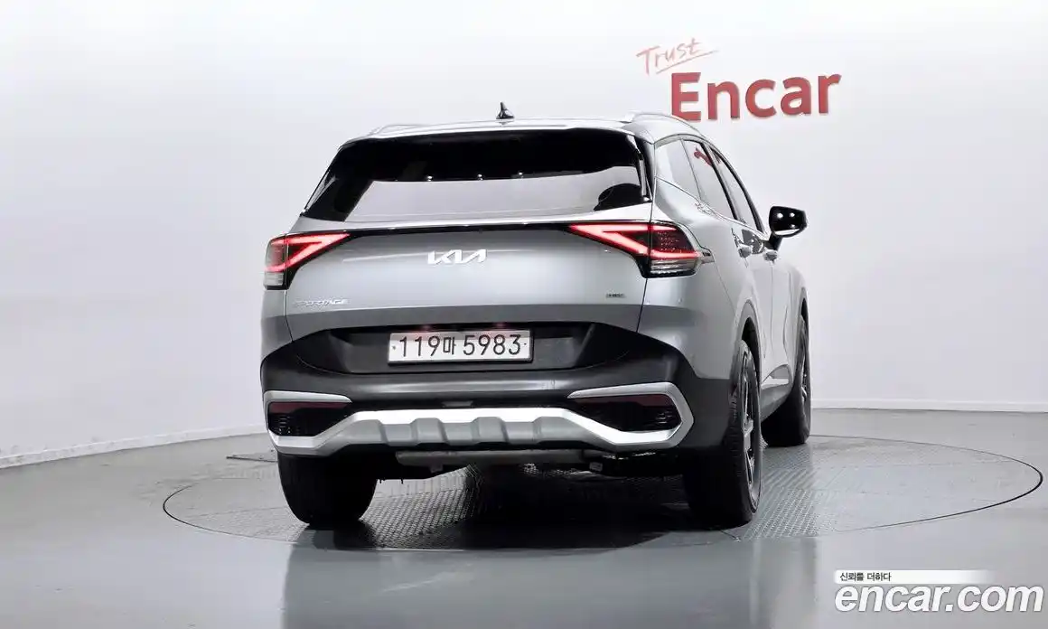 Kia Sportage 2023 1.6 автомат (гидро), фото 4