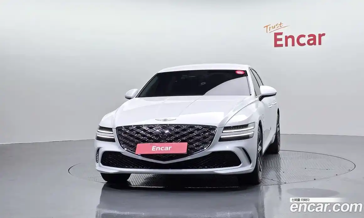 Genesis G80 2025 2.5 гидро, фото 3